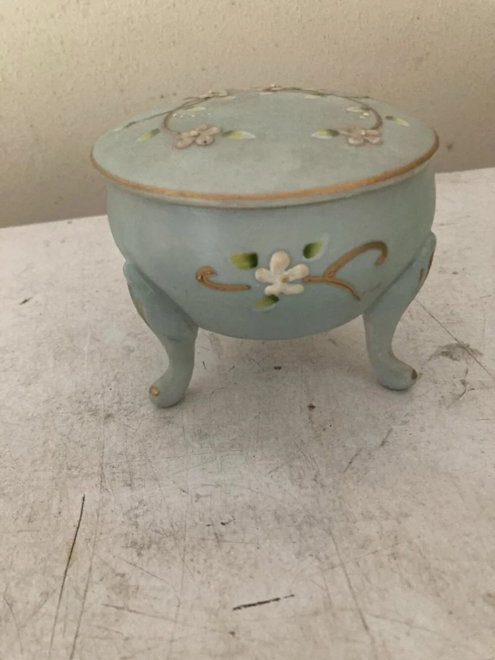 Vtg Japanese Moriage Footed Porcelain Trinket Box Dresser Jar Hand Painted